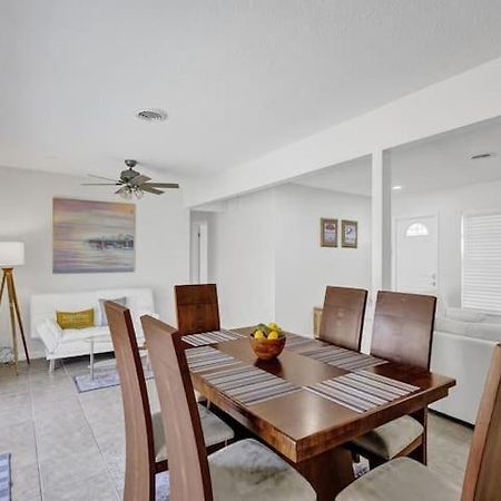 Beautiful 4 Bedrooms/Pool/Walk To Beach Deerfield Beach Extérieur photo