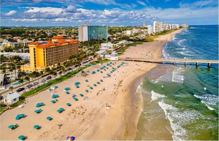 Beautiful 4 Bedrooms/Pool/Walk To Beach Deerfield Beach Extérieur photo